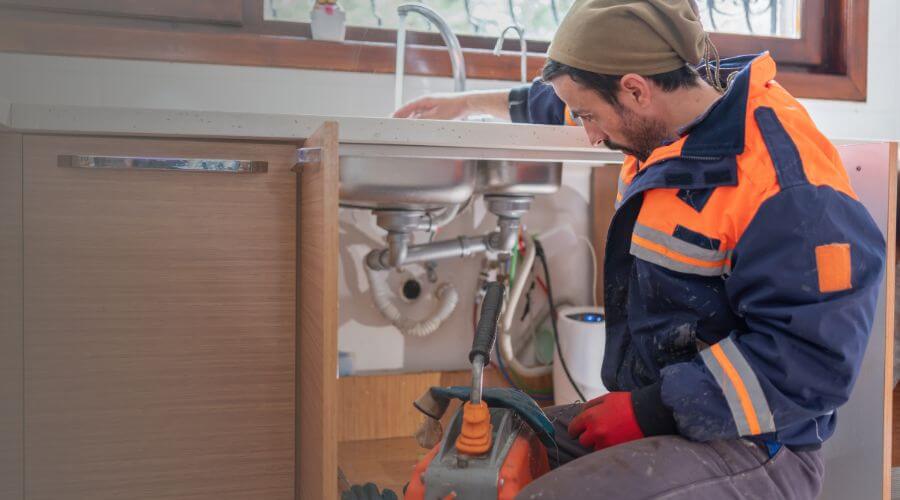 Expert burst pipe repair services in Carrabelle, FL